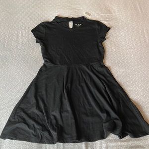 Children’s Place Short Sleeved Black Dress